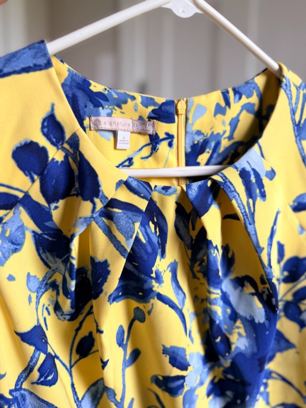 Yellow floral dress from Dress Barn, size 6 - Picture 5 of 7